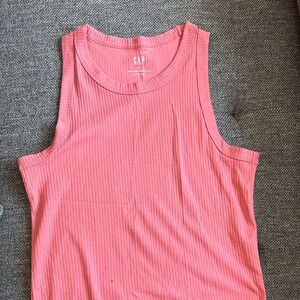 GAP Women's Coral Ribbed Tank Top